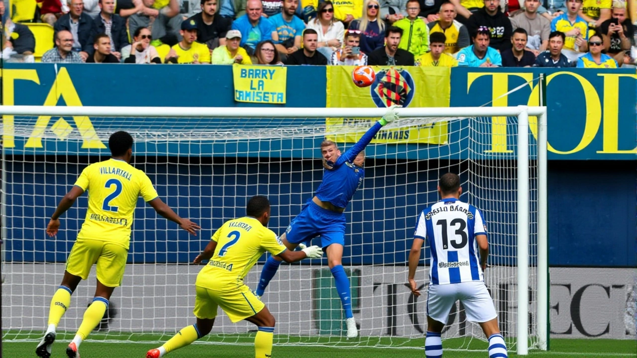 Tres goles anulados al Villarreal generan polémica en empate 2-2 con la Real Sociedad